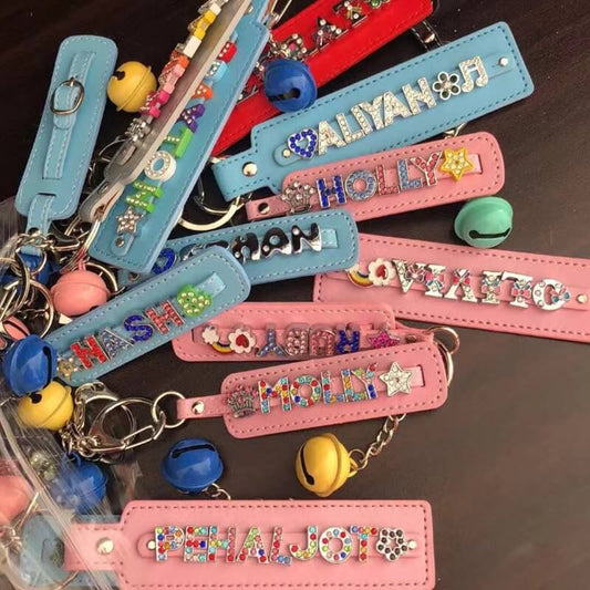 Customized name keychain for her(Leave your name in the notes at checkout)